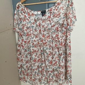 Beautiful Torrid babydoll blouse.
